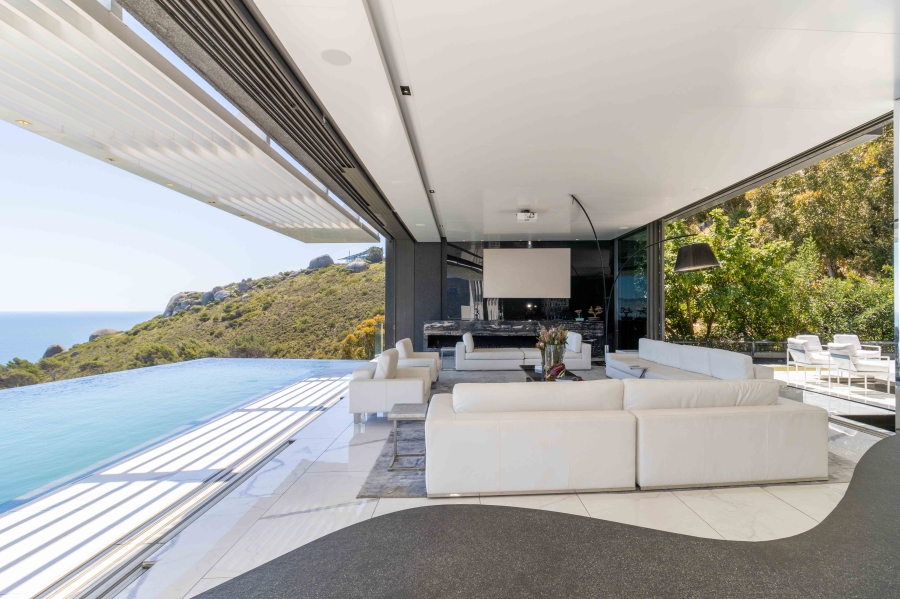 5 Bedroom Property for Sale in Clifton Western Cape